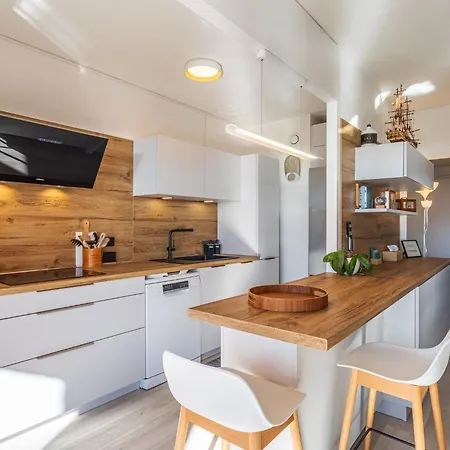 Port De La Gavine I-5 By Interhome * 耶尔