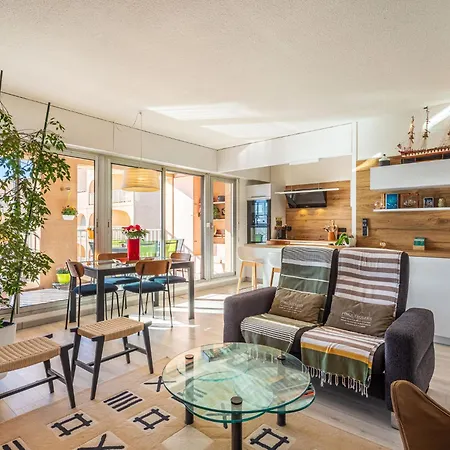 Port De La Gavine I-5 By Interhome * הייר