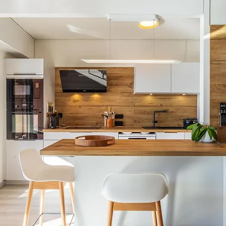 Port De La Gavine I-5 By Interhome 耶尔