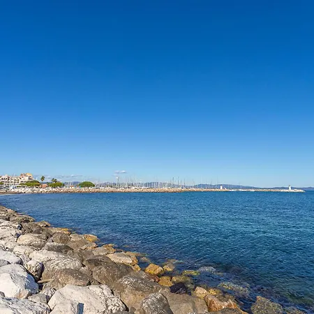 Port De La Gavine I-5 By Interhome 耶尔